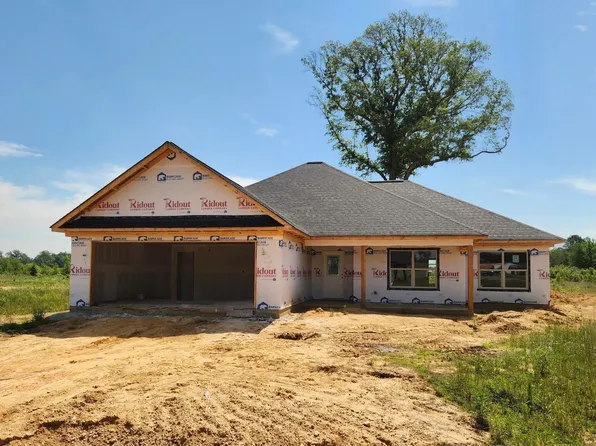 1088 Duke Dr, Bauxite, AR 72011