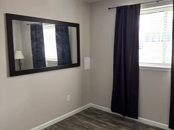 3909 Redwood Ln, Pueblo, CO