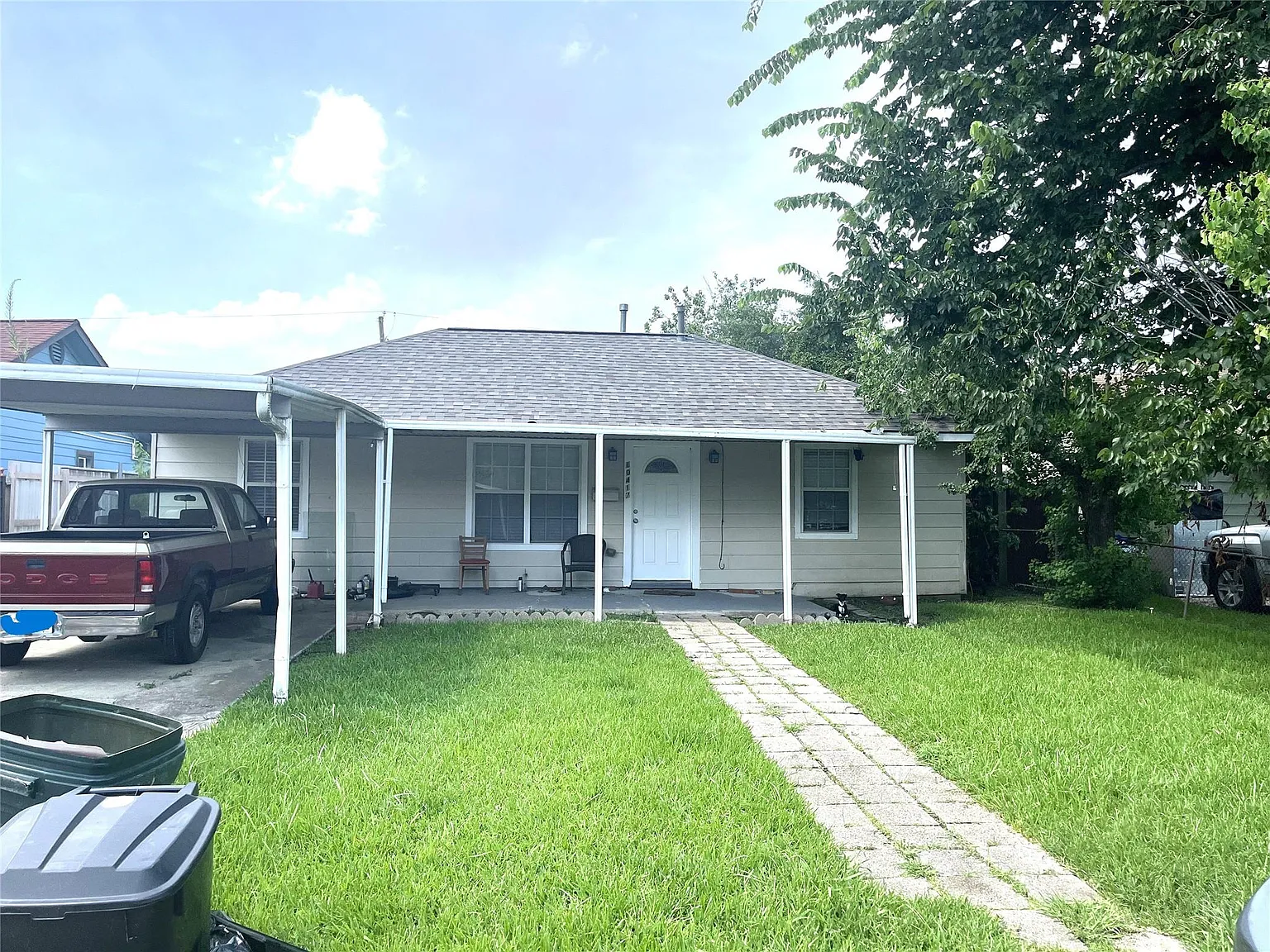 3 bed, 2.0 bath, 1506 sqft, $1,650 — Photo 2
