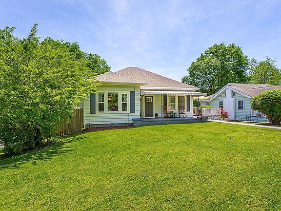 5th image of 14 Bellflower Cir