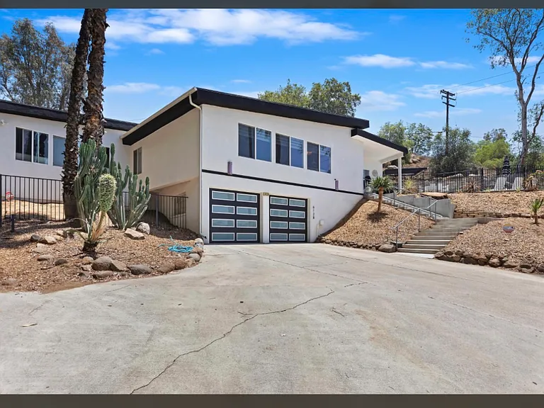6128 Hawarden Dr — Photo 1