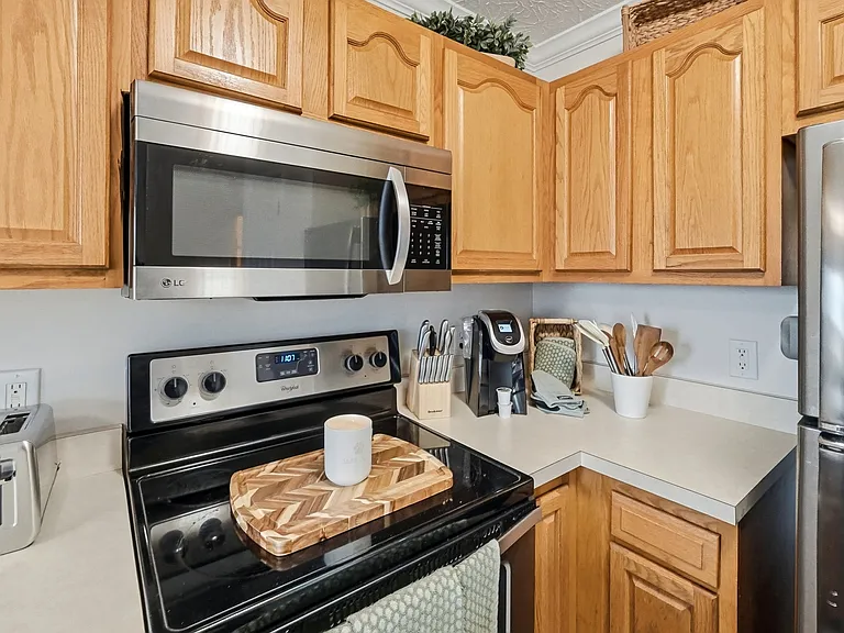 2521 Ravine St — Photo 42