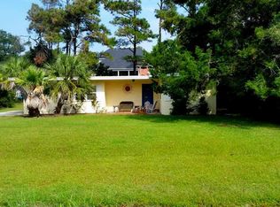 1203 Hillside Dr N, North Myrtle Beach, SC 29582
