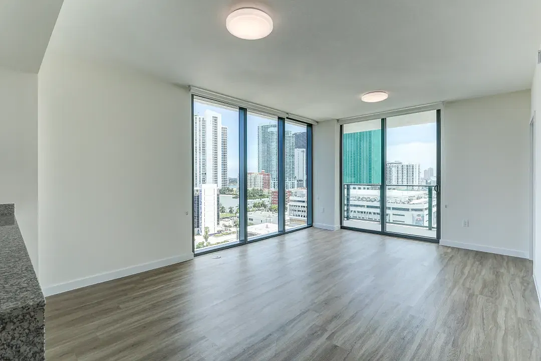2 bed, $2,700 — Photo 3