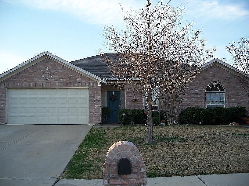 1st image of 2316 Charleston Dr