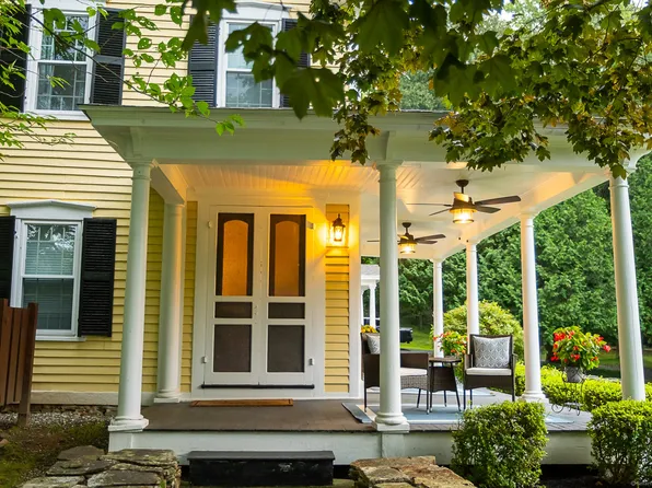 42 Hyde Road, Brooklyn, CT 06234