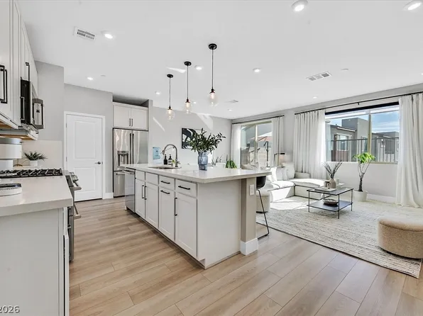 11905 Vector Ray Ave, Las Vegas, NV 89138