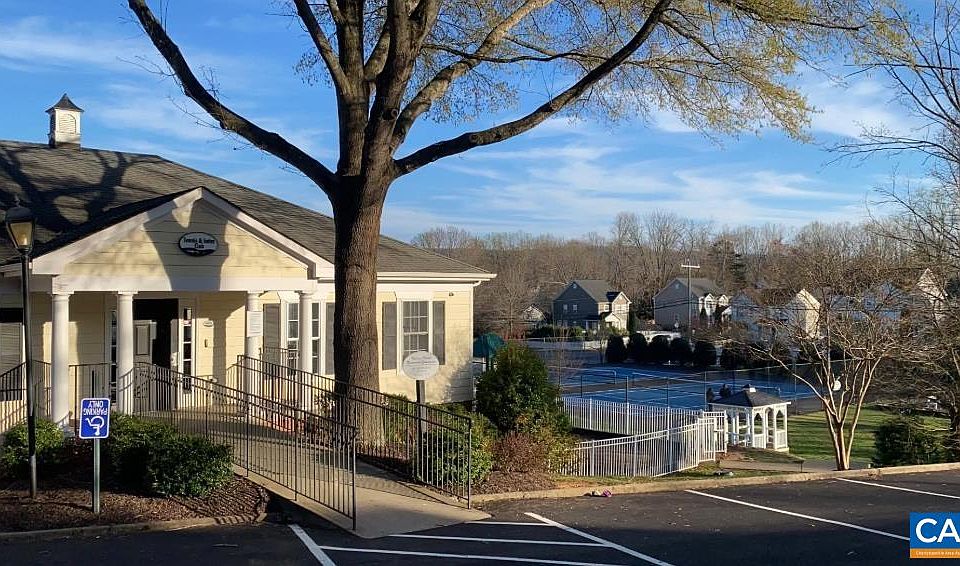 1st image of 1356 Villa Way Unit E