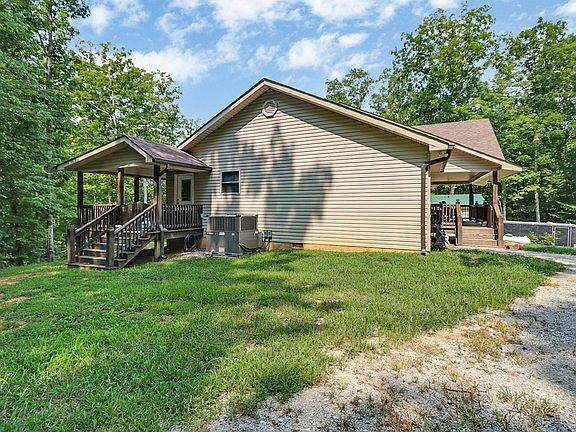 4th image of 68 Buffalo Cove Ln