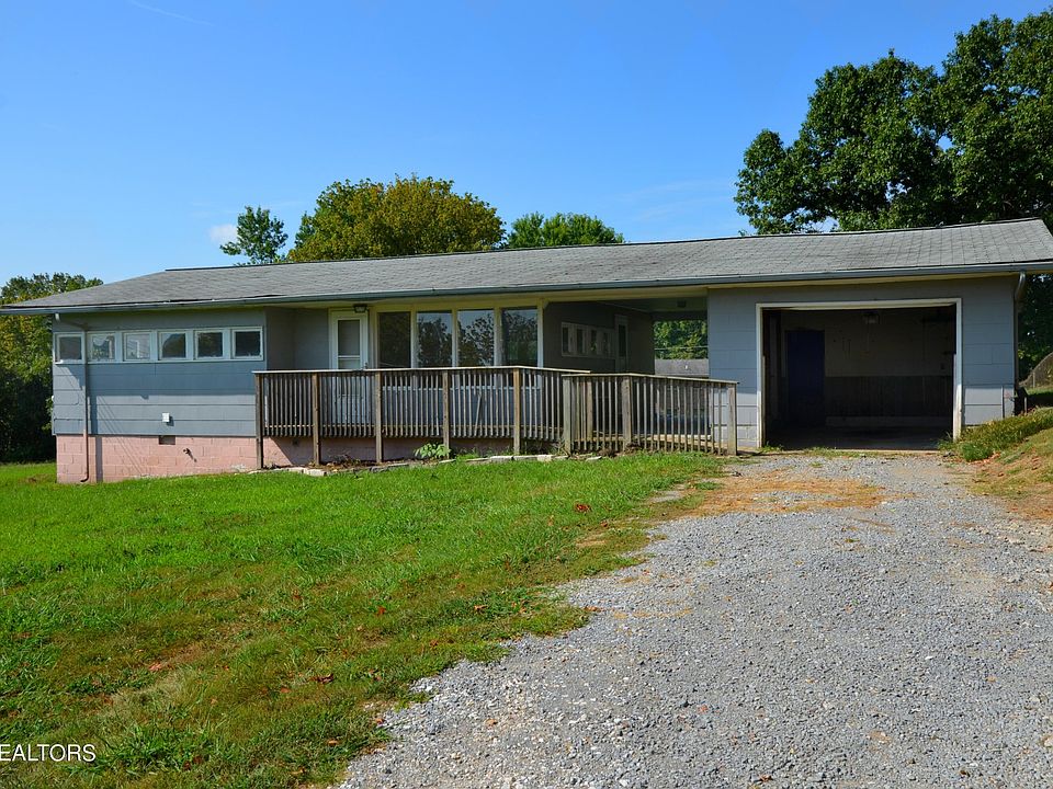 1st image of 7627 Blueberry Rd