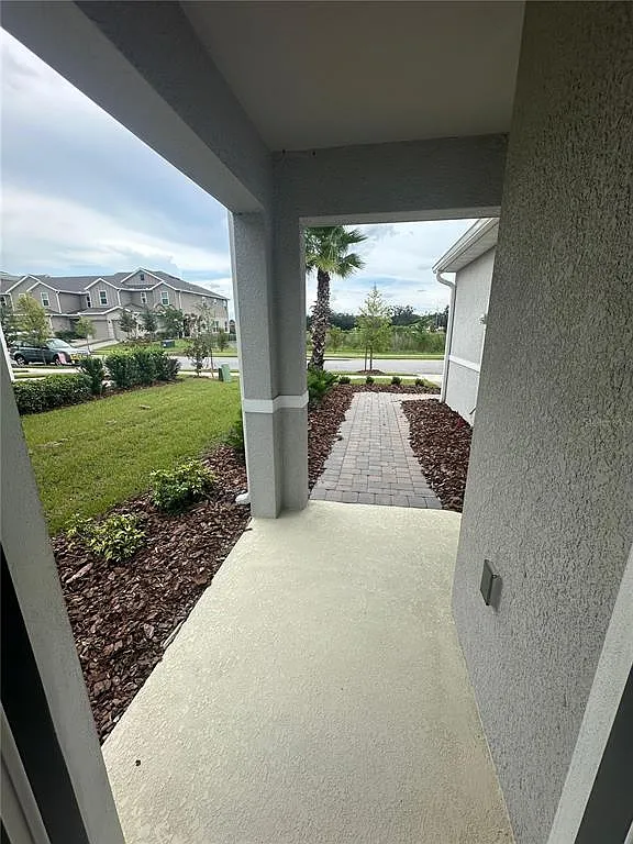 3 bed, 2.5 bath, 1685 sqft, $2,250 — Photo 4