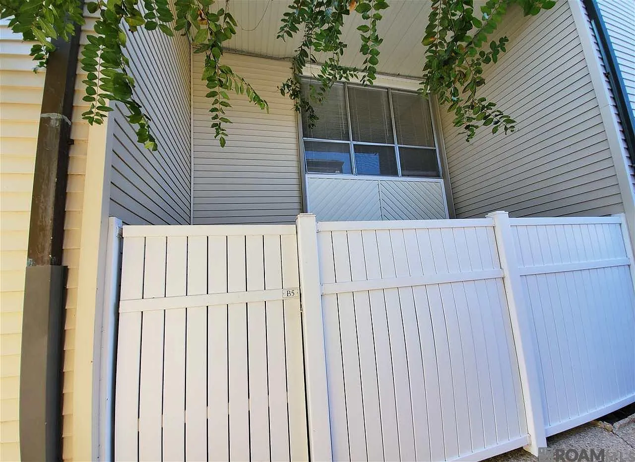 1 bed, 750 sqft, $1,000 — Photo 1