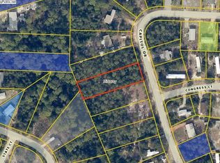 5784 Capitol Dr, Gulf Breeze, FL 32563
