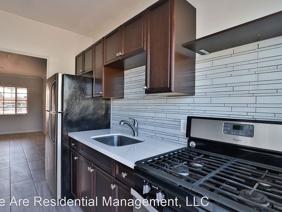 1st image of 114 E Mariposa St APT 5