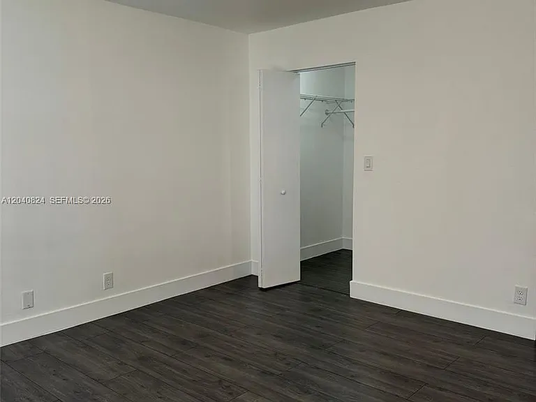 1842 Madison St #2 — Photo 2