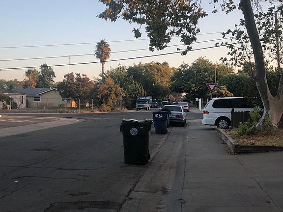 4th image of 3836 Fig St
