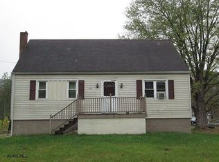 719 Puzzletown Rd, Duncansville, PA 16635