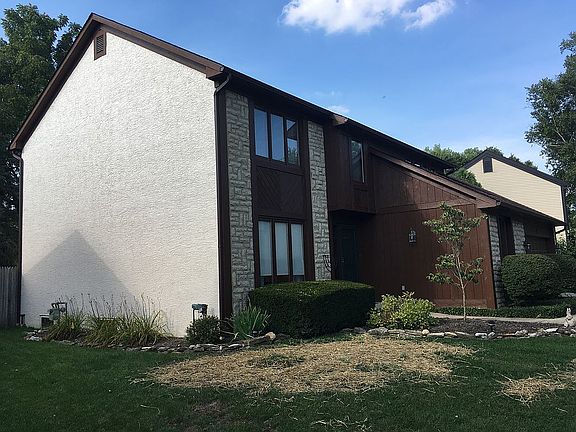 5th image of 325 Monterey Dr
