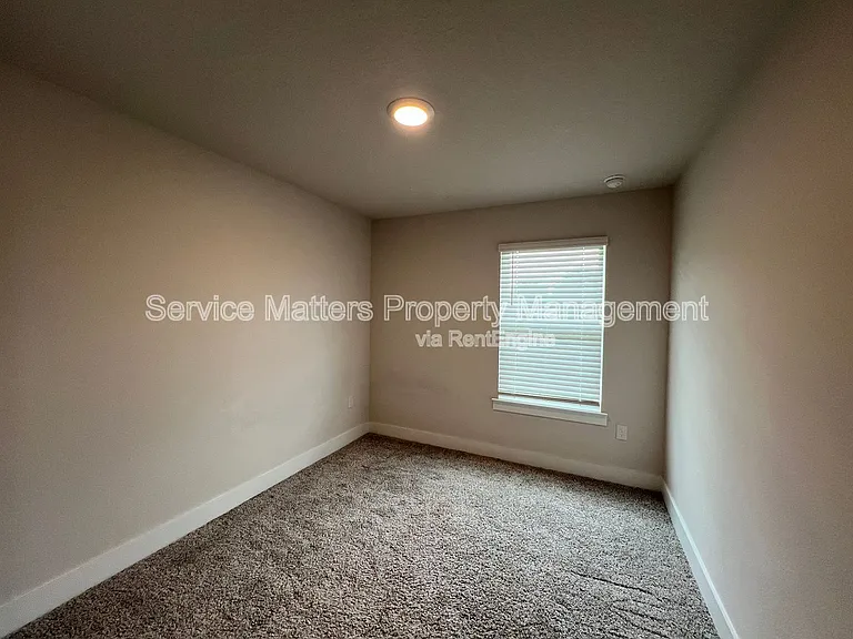 1615 Iroquois Ct — Photo 28