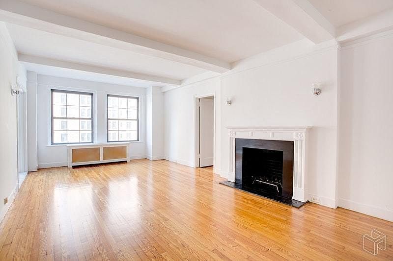 1st image of 15 Park Ave APT 4A