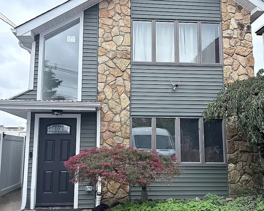38 Church St #1