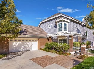 24548 Lorikeet Ln, Santa Clarita, CA 91355