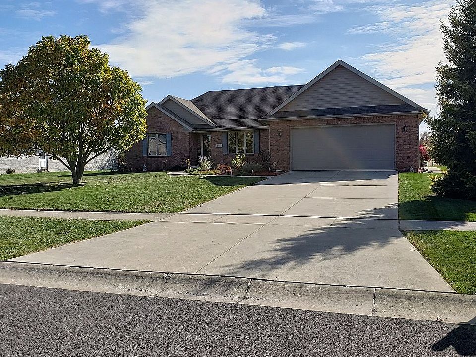 1st image of 2381 Eastpointe Dr