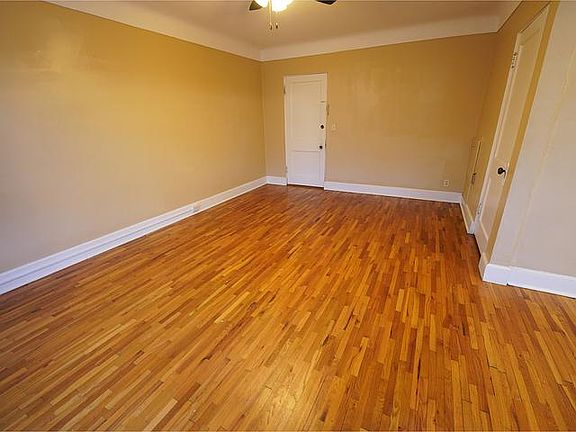 3rd image of 562 Holly Ave #305