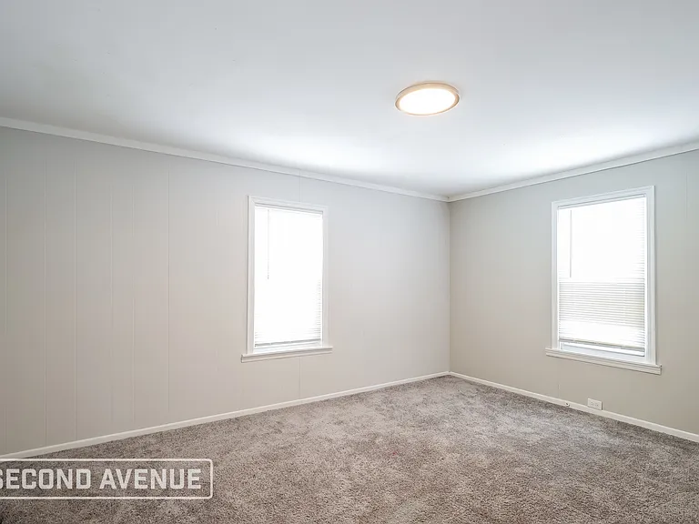 5111 Warren Ave — Photo 16