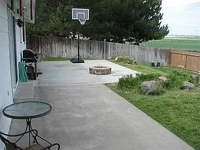3806 View Ct photo 1