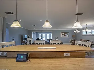705 Catfish Creek Rd — Photo 9