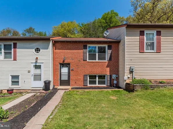 309 Juniper Dr, Etters, PA 17319