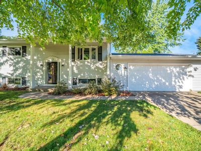 1317 PINEHURST LANE, Neenah, WI, 54956