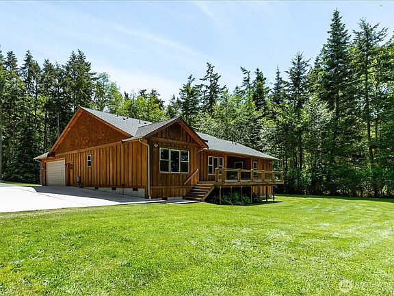 3rd image of 2057 Ocean Spray Lane