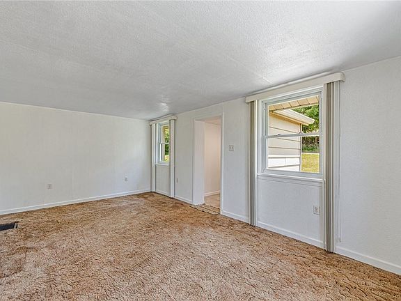 5th image of 3018 Richey Rd