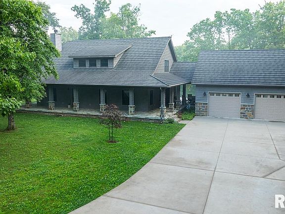 4th image of 3918 N Saint Marie Rd