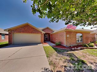 1012 Rachel St, Burleson, TX 76028