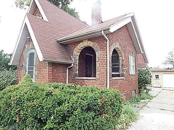 4th image of 10701 Elmwood Ave