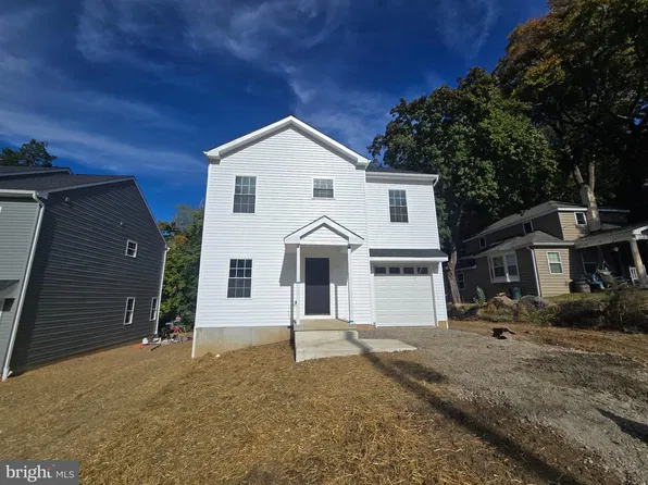 104A Elm Ave, Aston, PA 19014