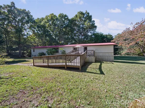2350 Wildwood Dr, York, SC 29745