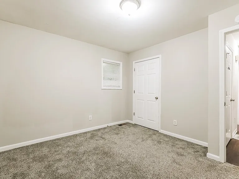 5734 Amalfi Way — Photo 14