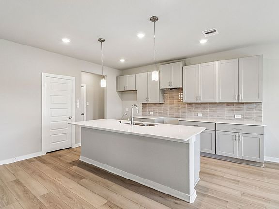 The Ian floorplan in Massey Oaks of Pearland, TX.