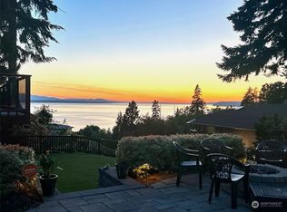 16410 72nd Ave W, Edmonds, WA 98026