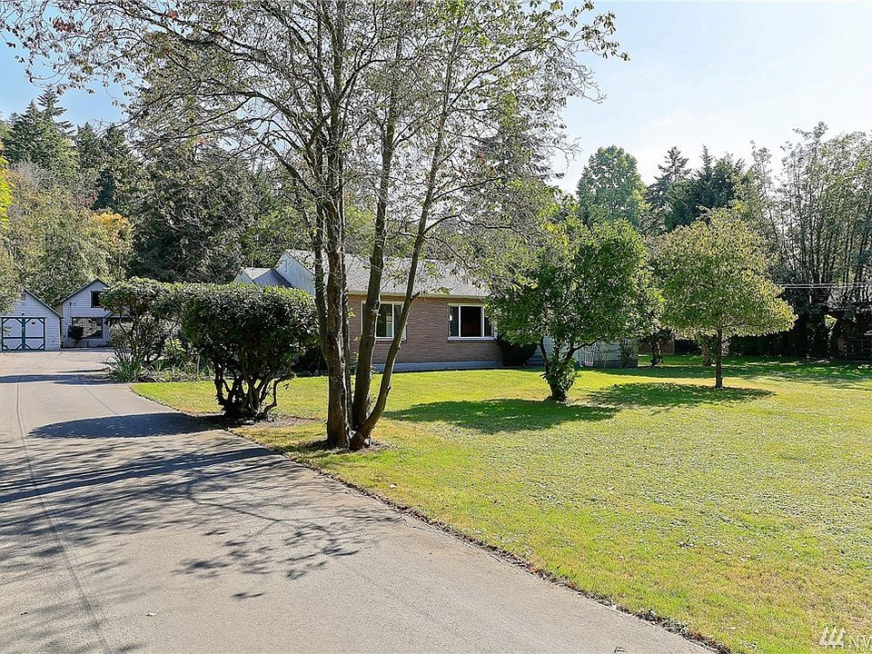 1st image of 213 57th Ave E