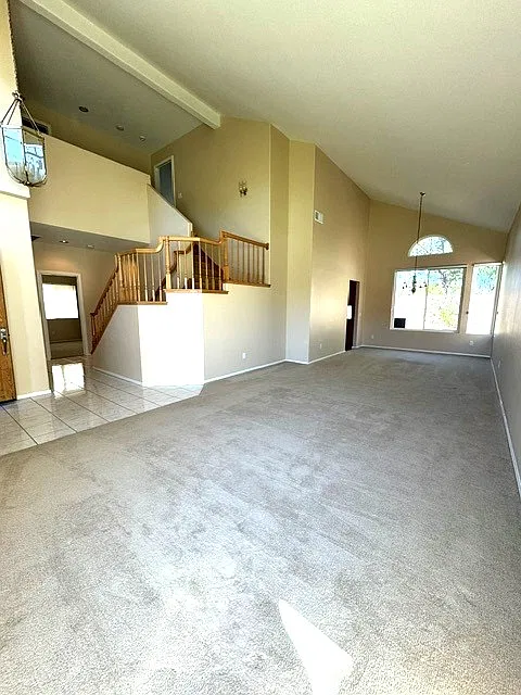 4 bed, 3.5 bath, 2767 sqft, $5,300 — Photo 2