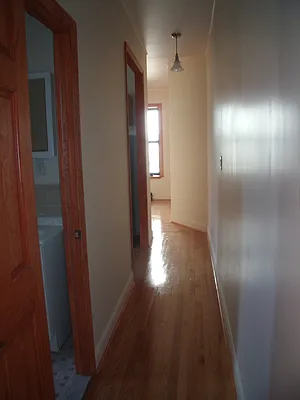 Rented by Kings Court Real Estate | media 26