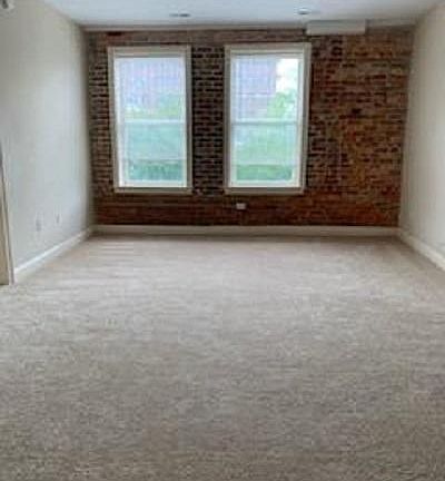 5th image of 617 High St APT F