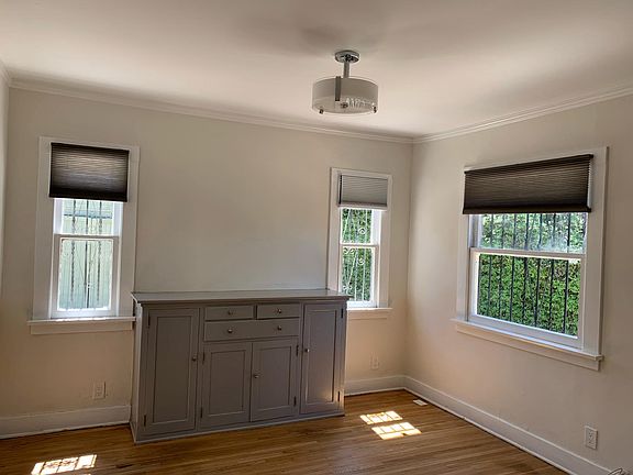 2nd image of 402 Micheltorena St