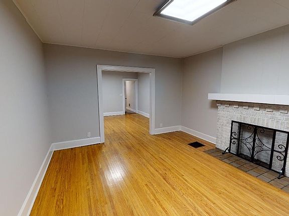 4th image of 59 Olentangy St