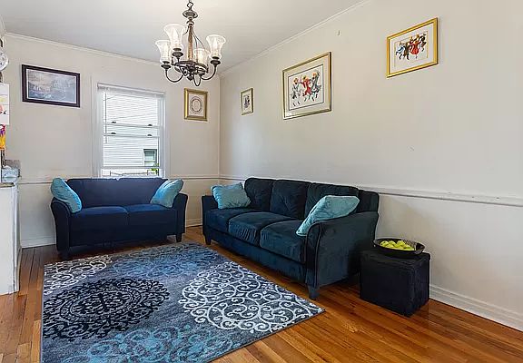 5th image of 17313 Jewel Ave